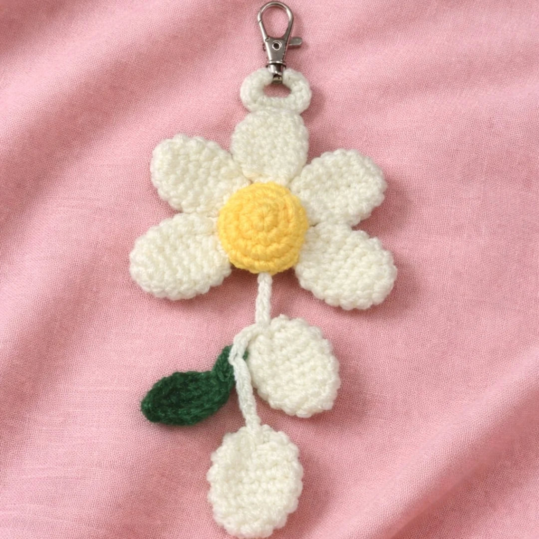 Daisy Keychain