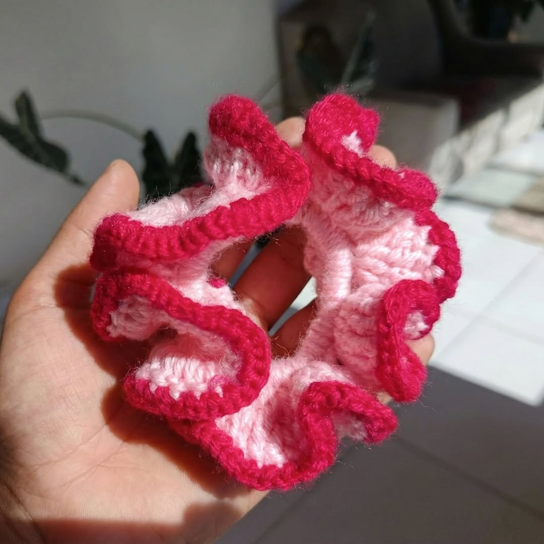 Petal Wave Scrunchie