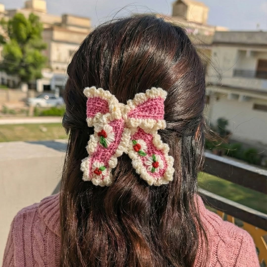 Pearl Blush Bow Charm