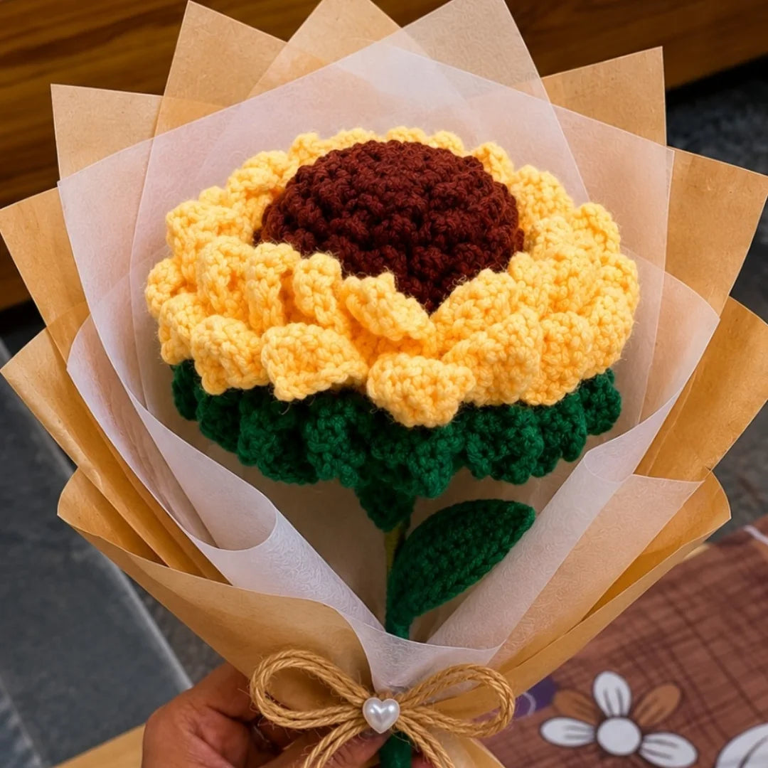 Convertible sunflower doll